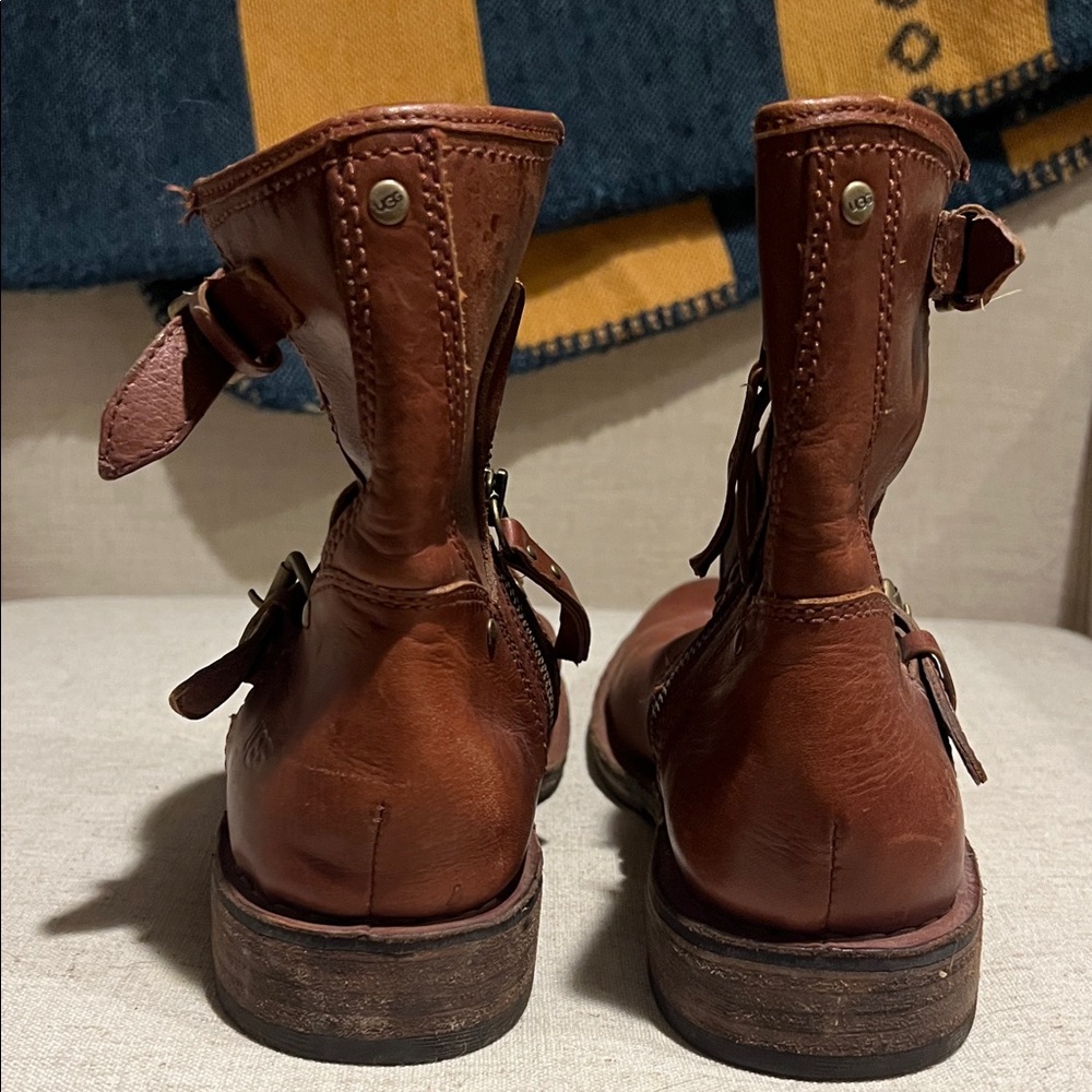 UGG Chestnut Leather Buckle Boots - Picture 4 of 7